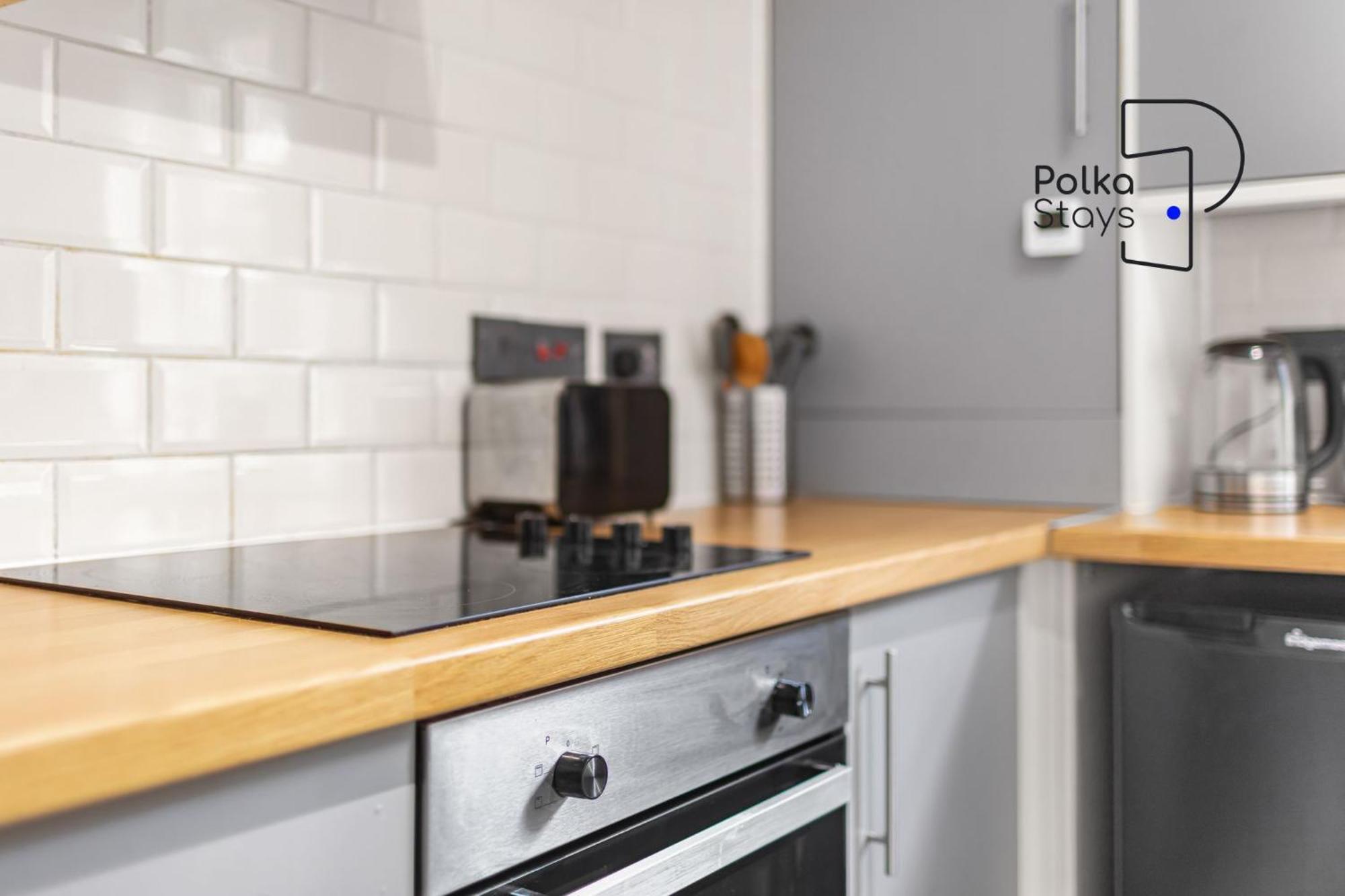 Polkadot Winter Gardens - Large Modern Apartments In Blackpool By Polkastays Extérieur photo