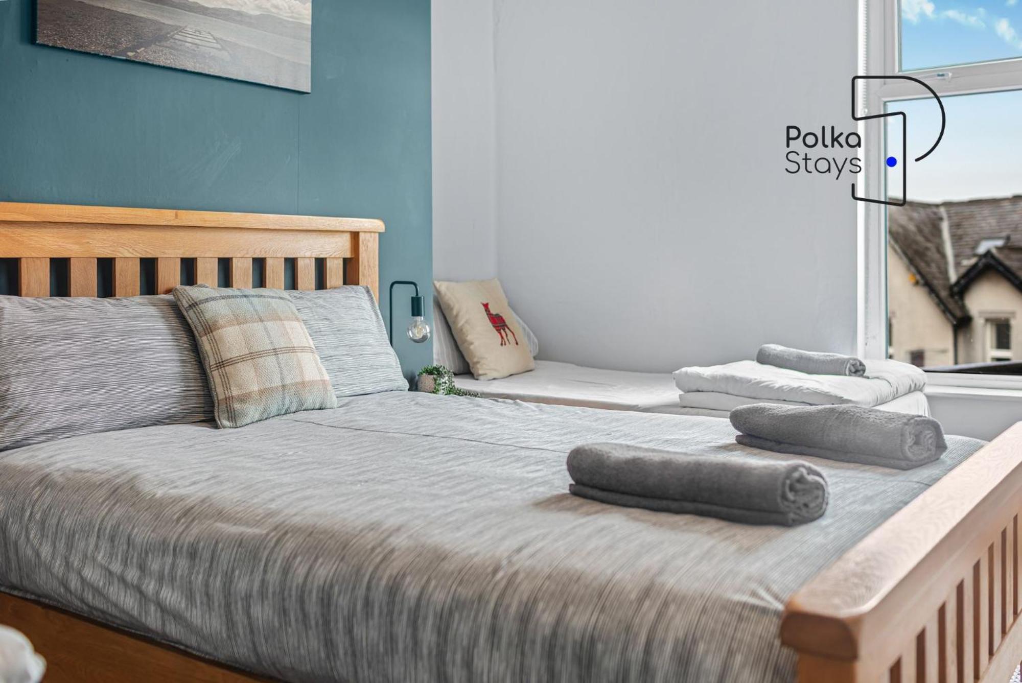 Polkadot Winter Gardens - Large Modern Apartments In Blackpool By Polkastays Extérieur photo