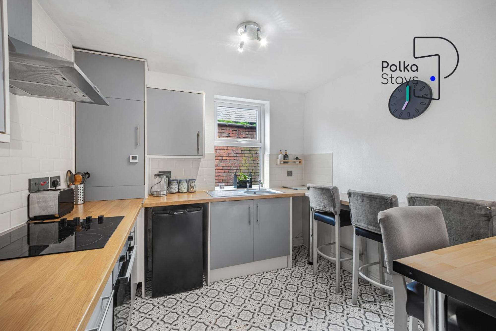 Polkadot Winter Gardens - Large Modern Apartments In Blackpool By Polkastays Extérieur photo